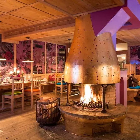 Raffl's St. Antoner Hof 5* סן אנטון