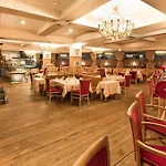 فندق Raffl's St. Antoner Hof سانكت أنتون ام ارلبرغ