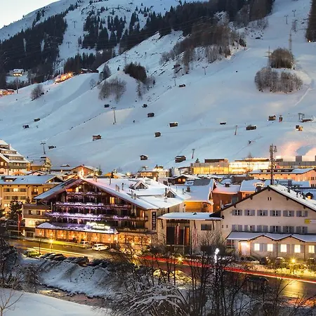 Raffl's St. Antoner Hof 5* Sankt Anton am Arlberg