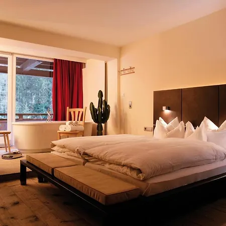 Raffl's St. Antoner Hof Sankt Anton am Arlberg