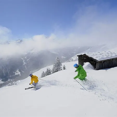 Raffl's St. Antoner Hof