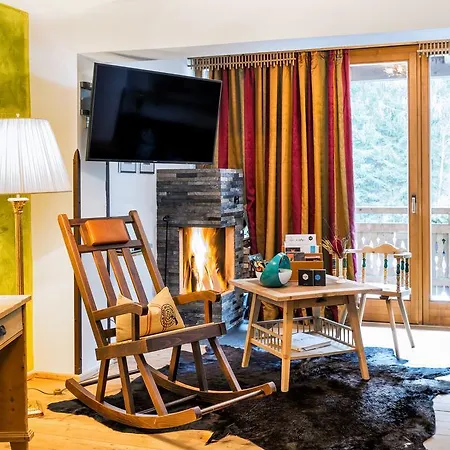 Raffl's St. Antoner Hof Hotel