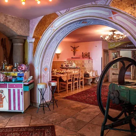 Raffl's St. Antoner Hof Sankt Anton am Arlberg